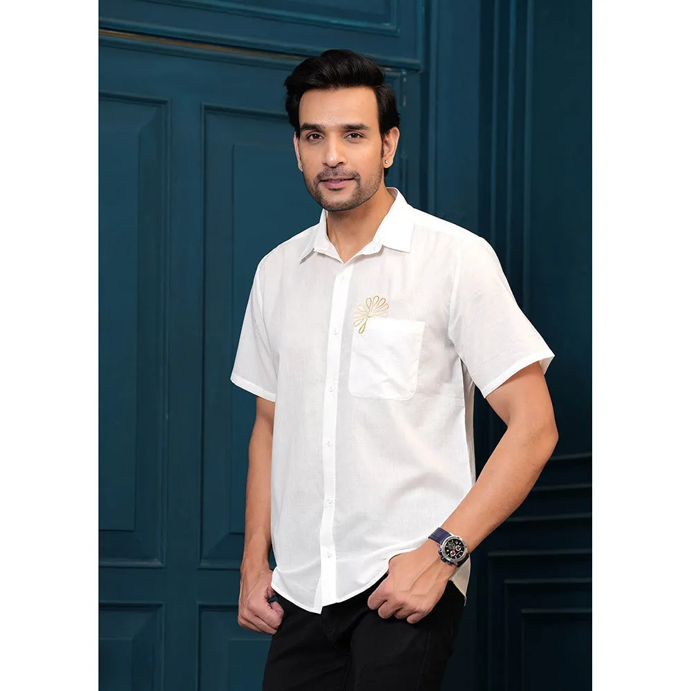 Hatheli Men White Pure Cotton Solid Self Design Casual Shirt